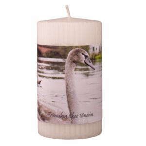 Muistokynttilä — Taivaskin itkee tänään — kauppa.memoriale.fi